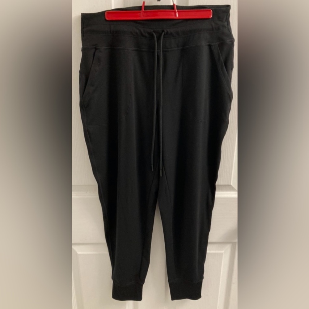 COMFY stretchy black Lole drawstring pants with thick waistband and big pockets